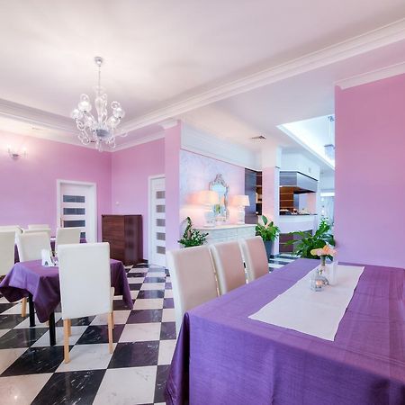 Imperium - Hotel Restauracja Firlej Ngoại thất bức ảnh