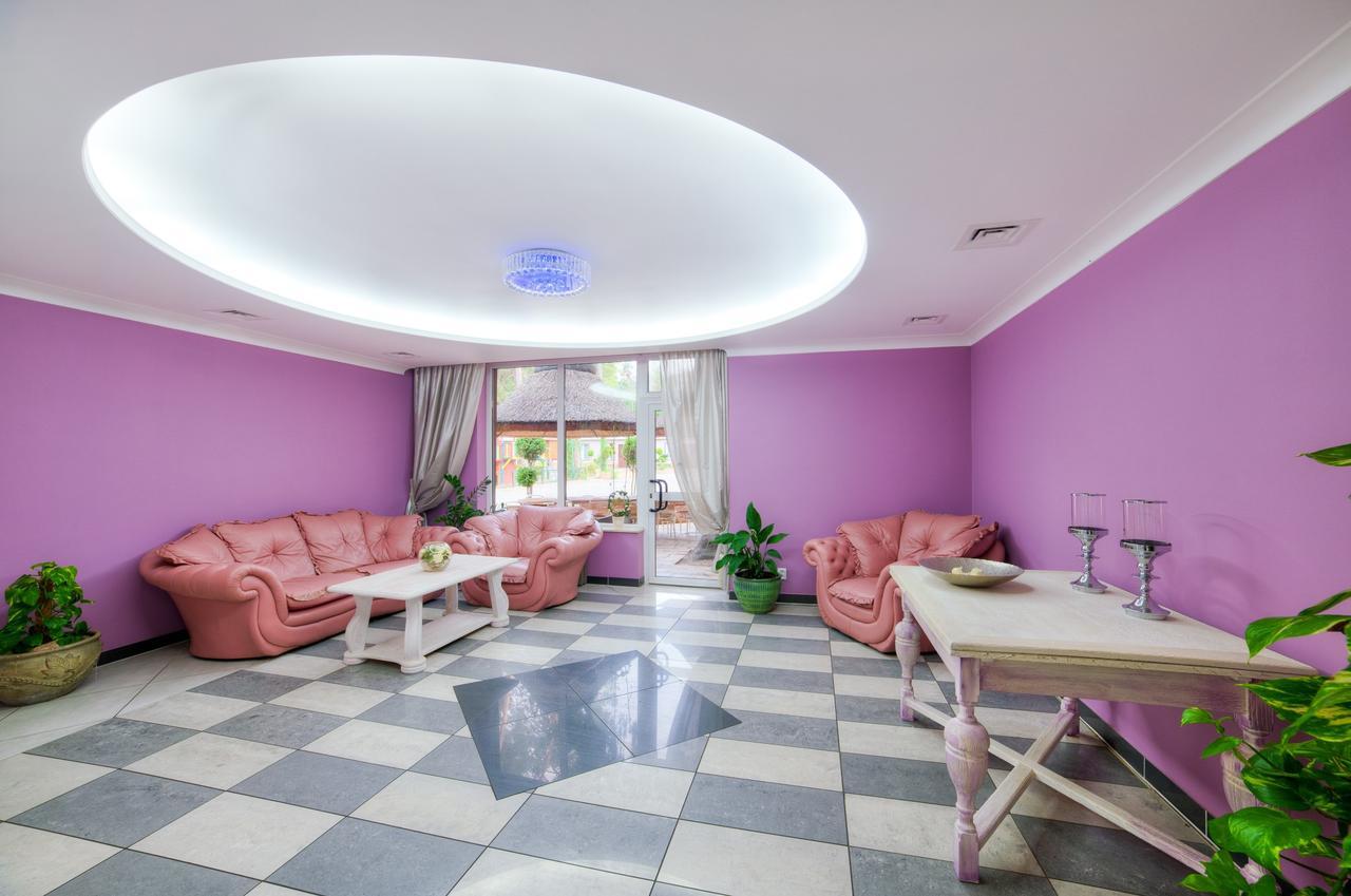 Imperium - Hotel Restauracja Firlej Ngoại thất bức ảnh
