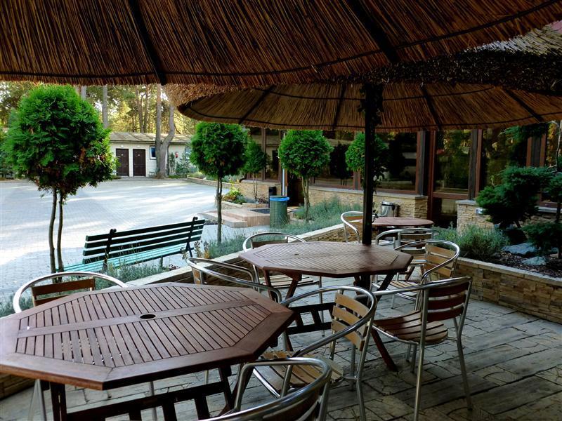 Imperium - Hotel Restauracja Firlej Ngoại thất bức ảnh