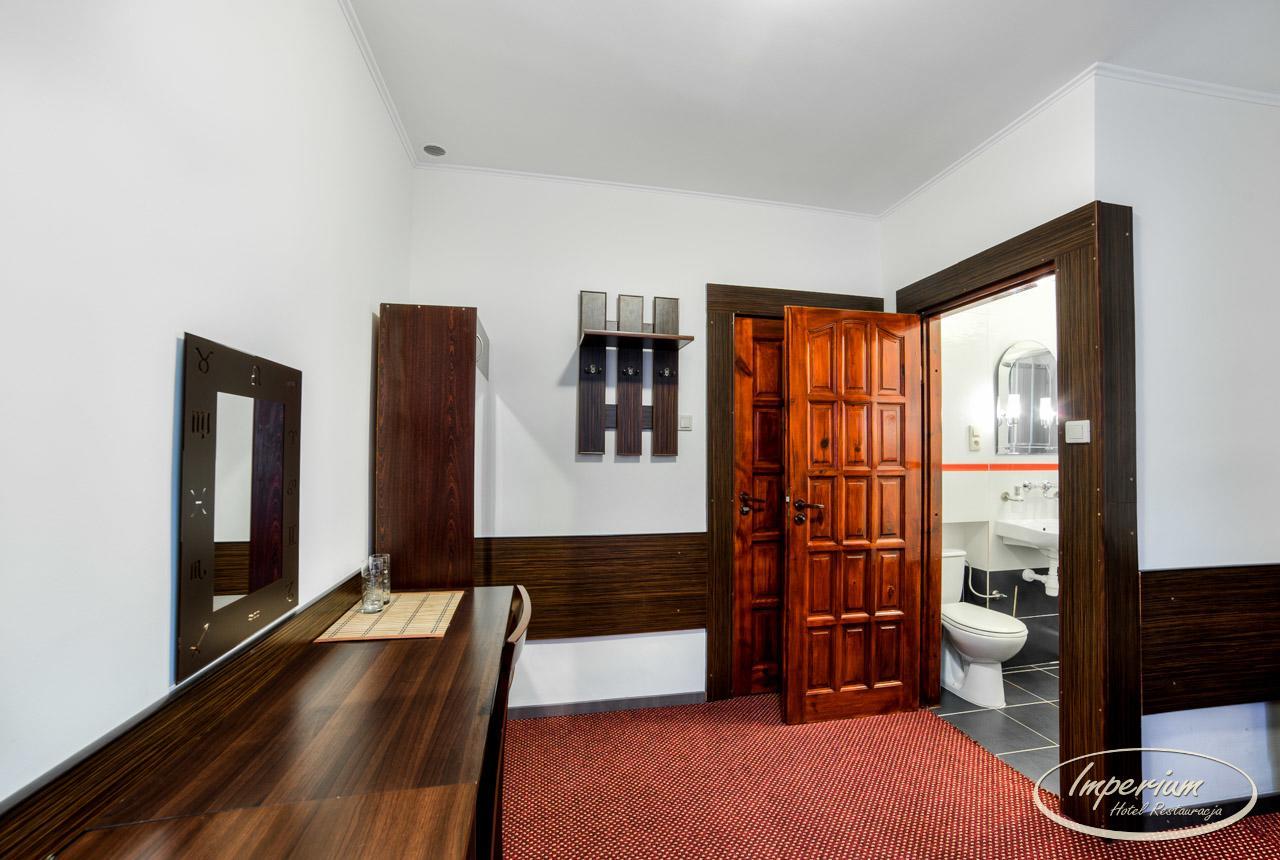 Imperium - Hotel Restauracja Firlej Ngoại thất bức ảnh
